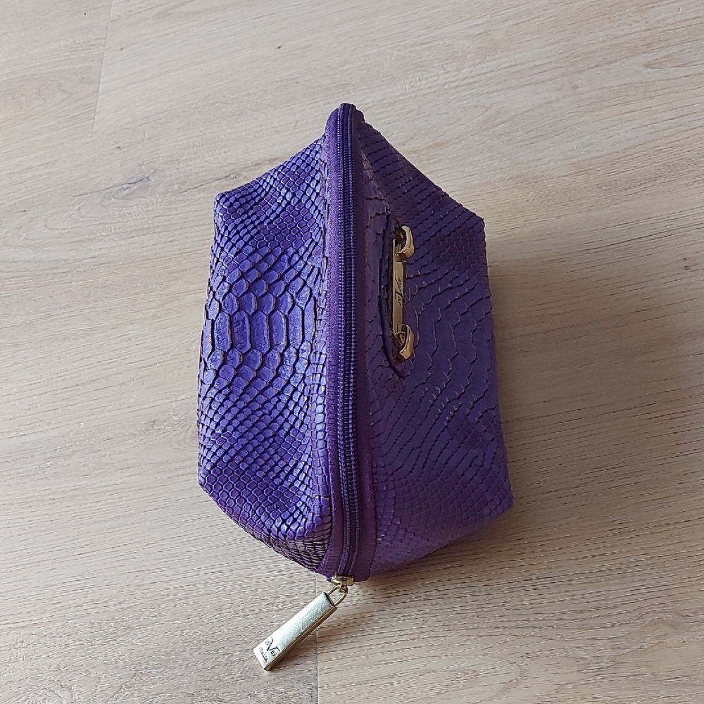 Makeup Bag - Picture 4 of 10